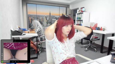 kinky_offfice  11-08-2022